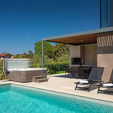 Modern Albona With Pool And Jacuzzi In Porec Villa *